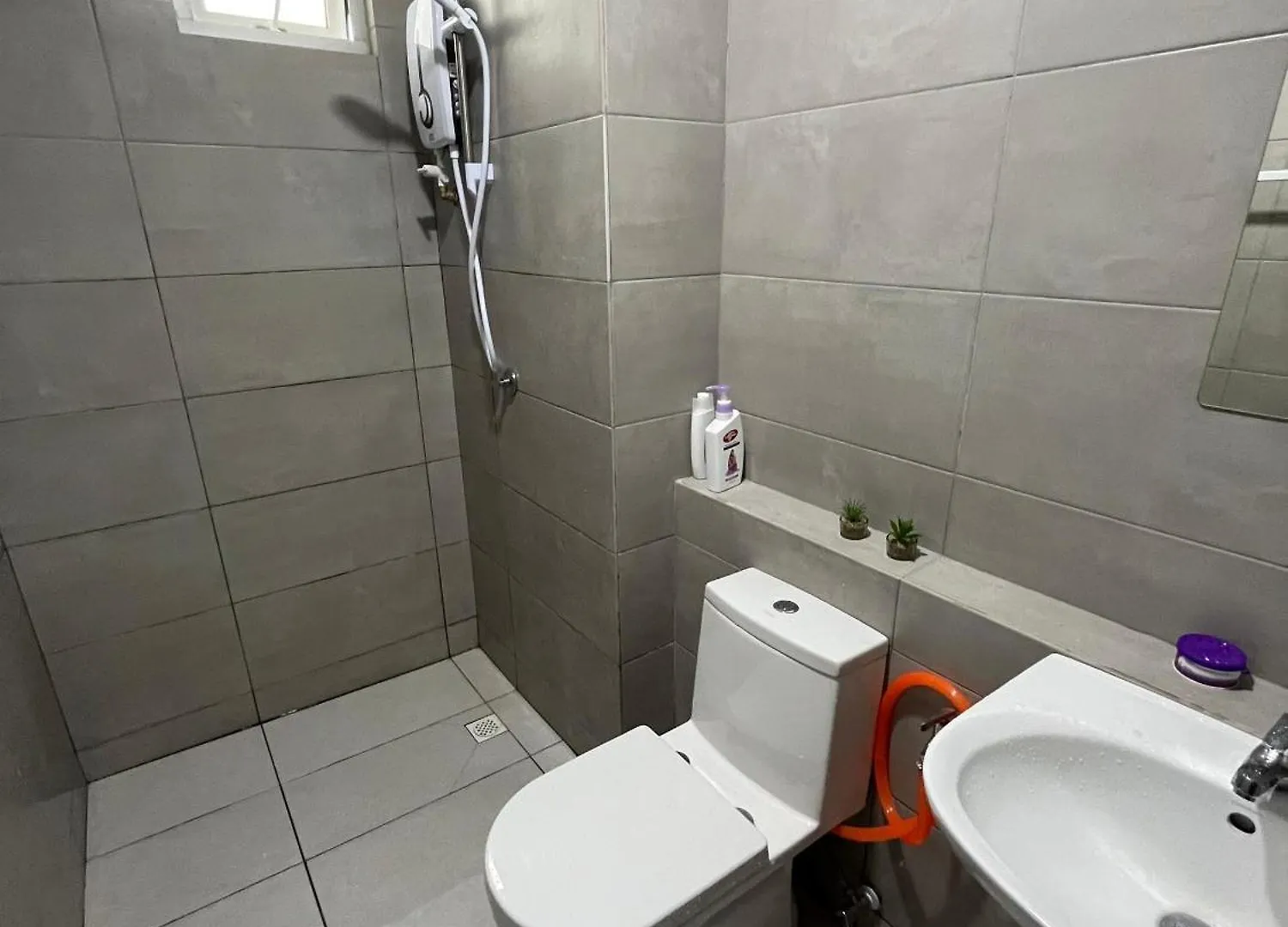 Humaira - Metropol Apartment Bukit Mertajam